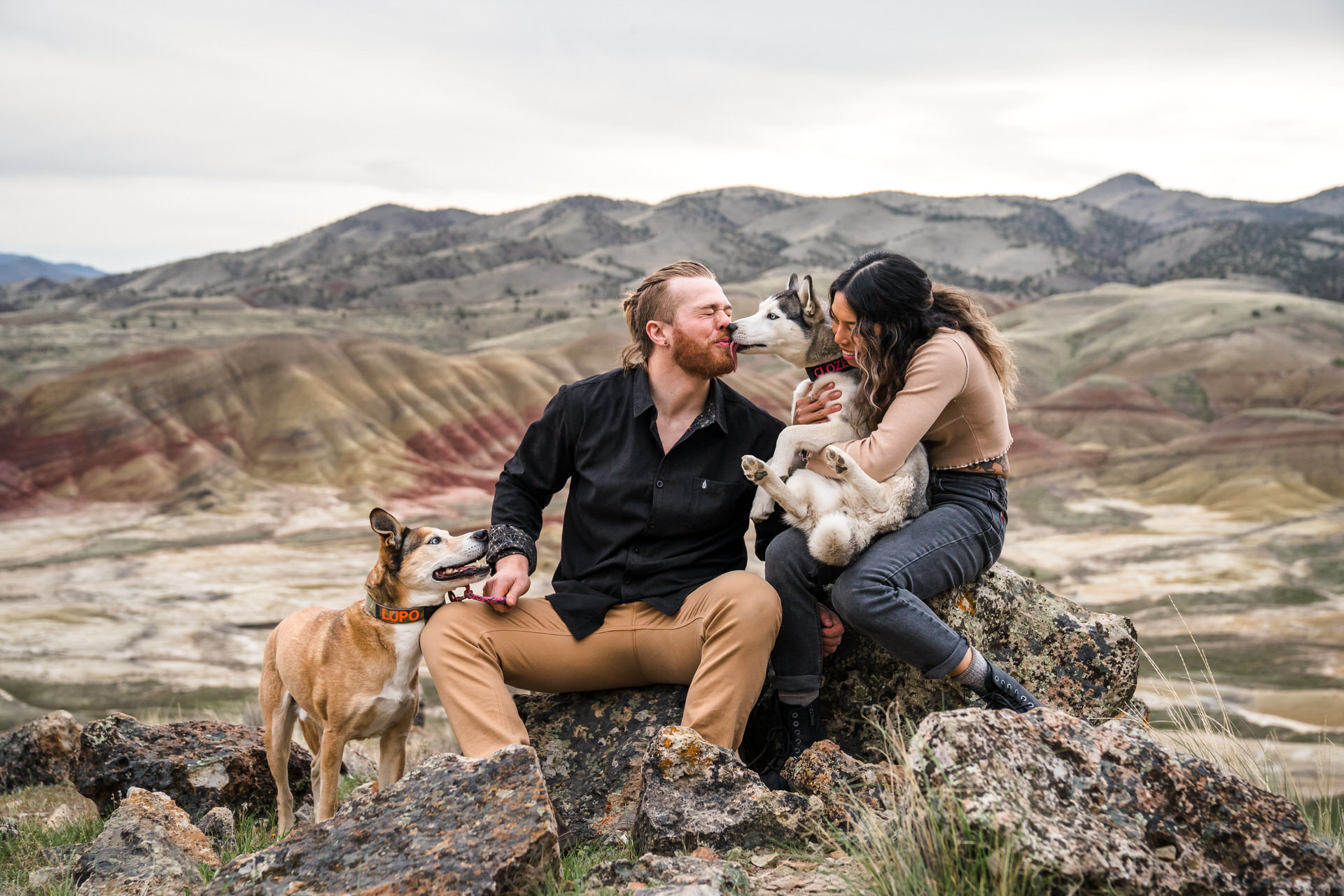 family photo with dogs at the painted hills